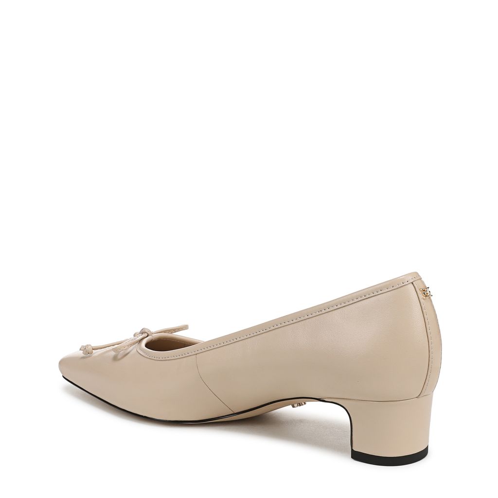 Rinda Pointed Toe Pump