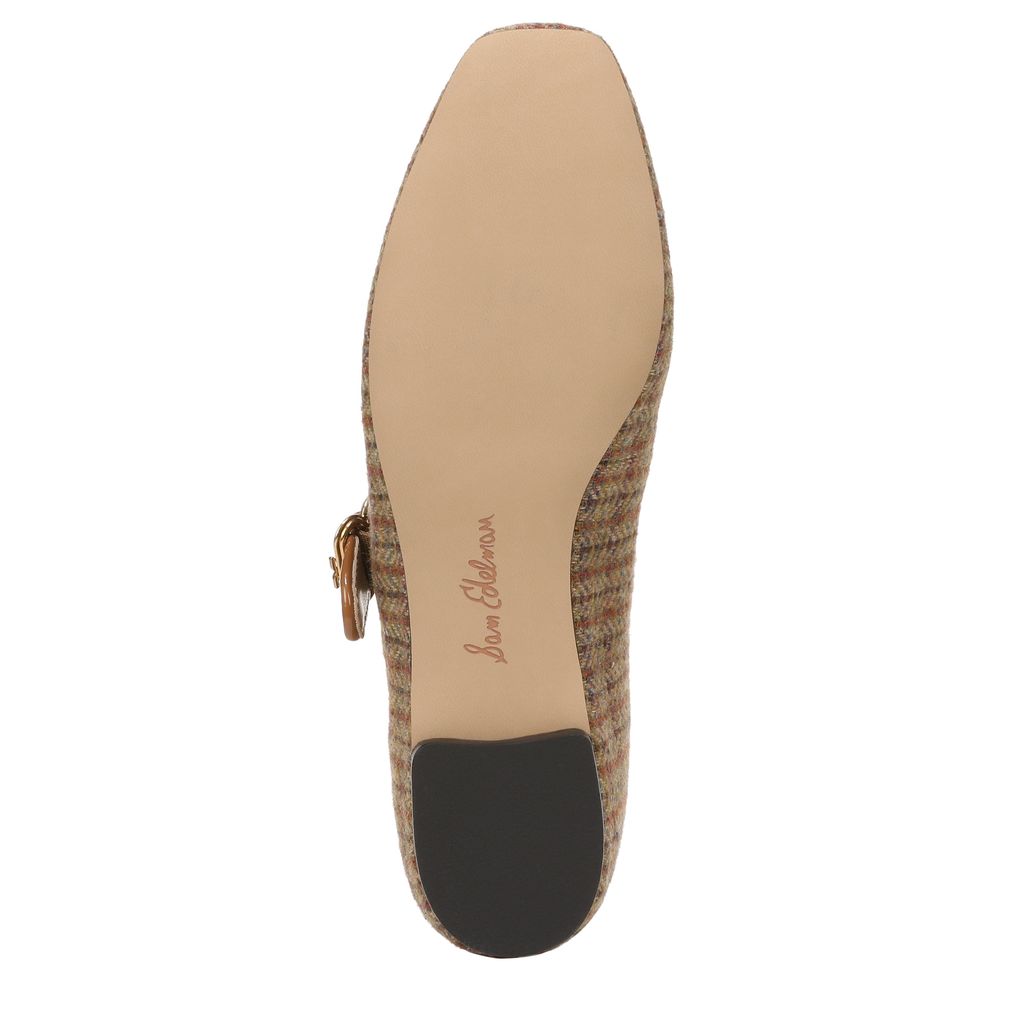 Michaela Mary Jane Flat