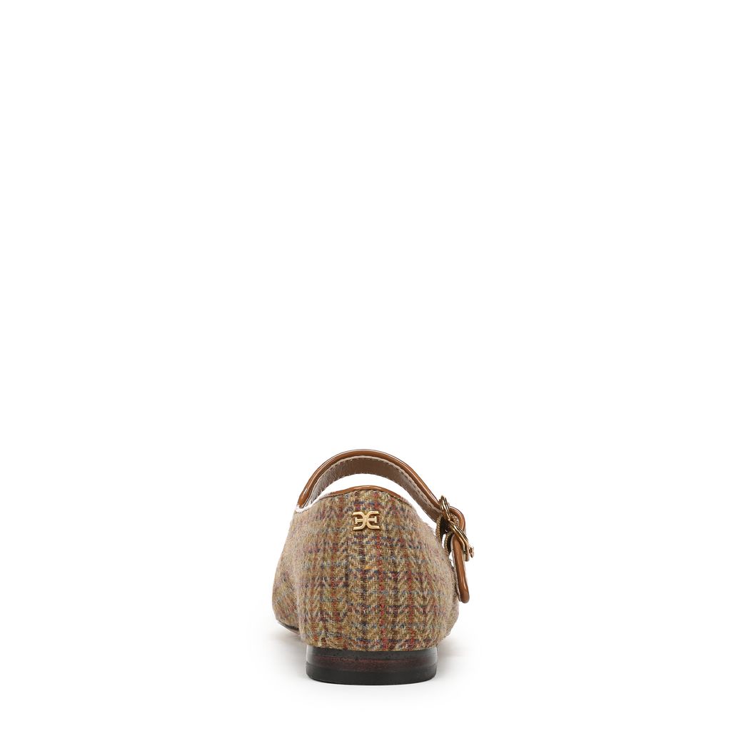 Michaela Mary Jane Flat