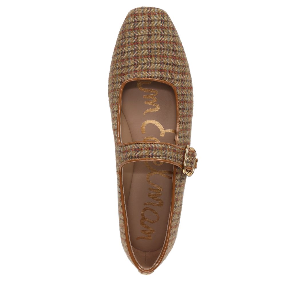Michaela Mary Jane Flat