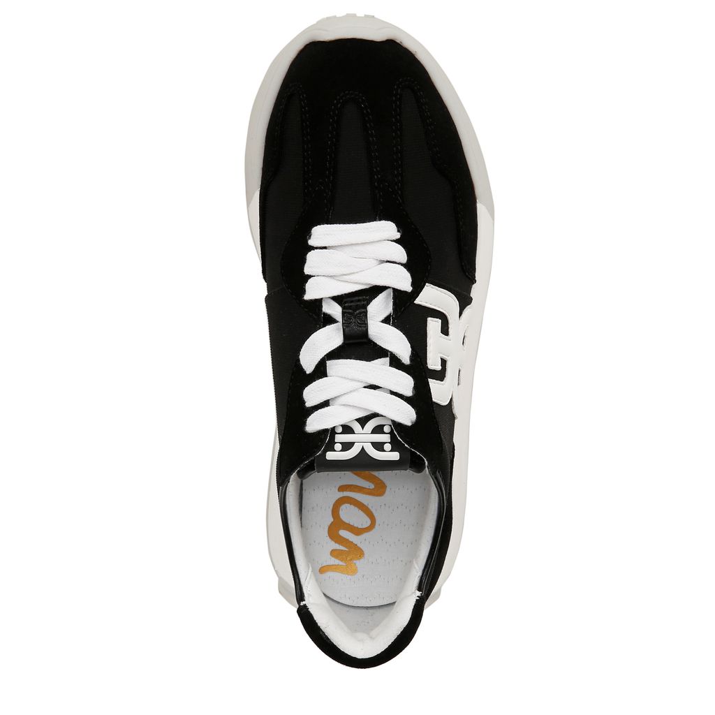 حذاء رياضي لانغلي برباط